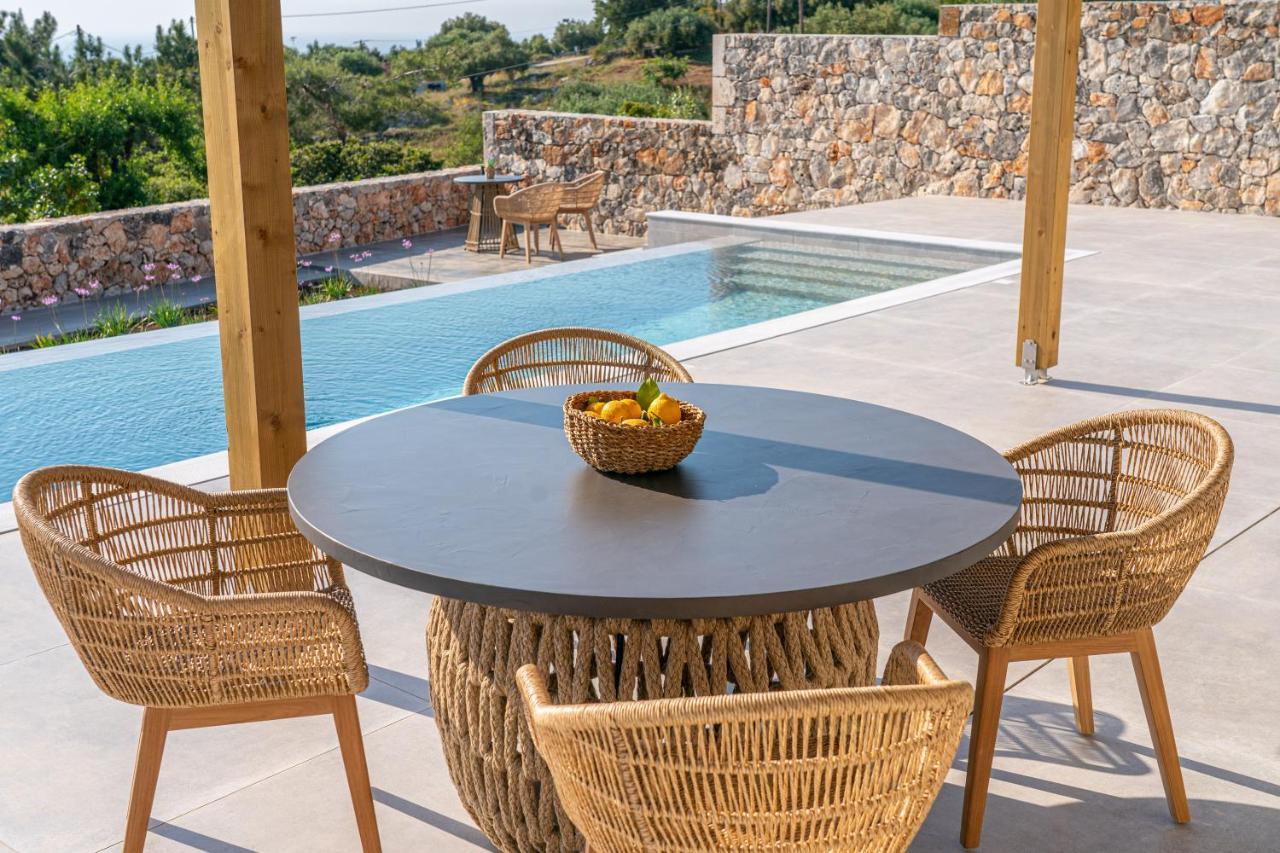 Summer Breeze Villa Tzamarelata Kültér fotó